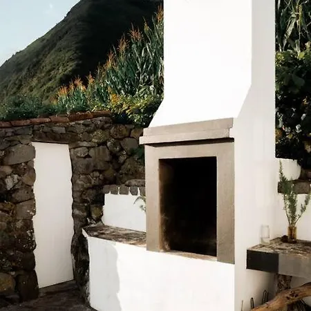 Abrigo Dos Bodes - Goat's Shelter Hotel Calheta (Azores)